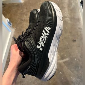 Hoka One One Bondi 7